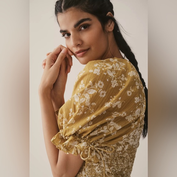 Anthropologie Seersucker Smocked Puff Sleeve Crop Top Floral Mustard Size L NWT - Picture 3 of 4